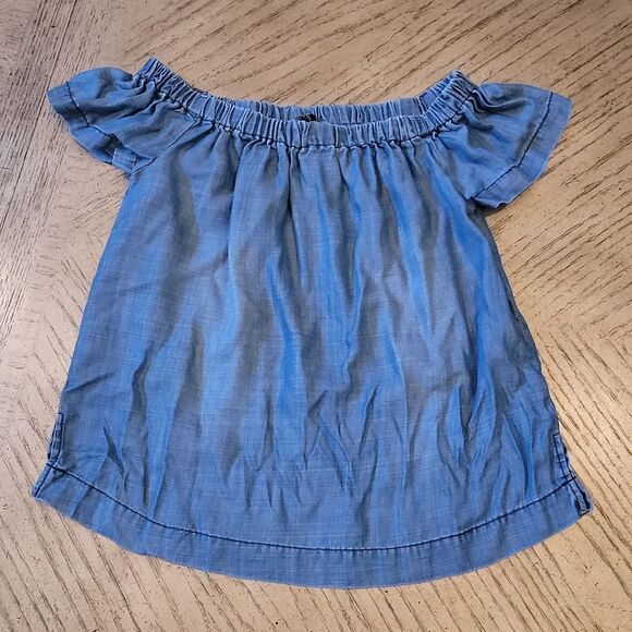 Denim blouse size S 💙 - Picture 1 of 4